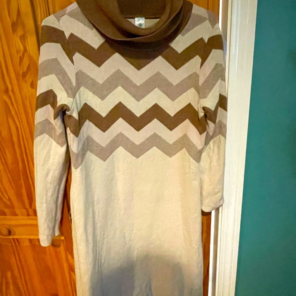 Aventura sweater dress, leather me new!